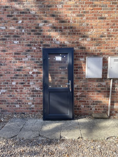 425 upvc pvc glazed - £425,